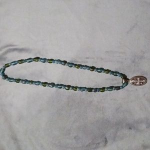 Stunning cross necklace